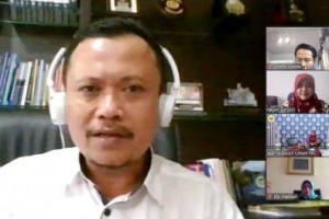 Rektor Uniku, Dr. Dikdik Harjadi, SE., M.Si 